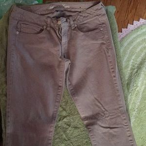 AE khaki skinny jeans